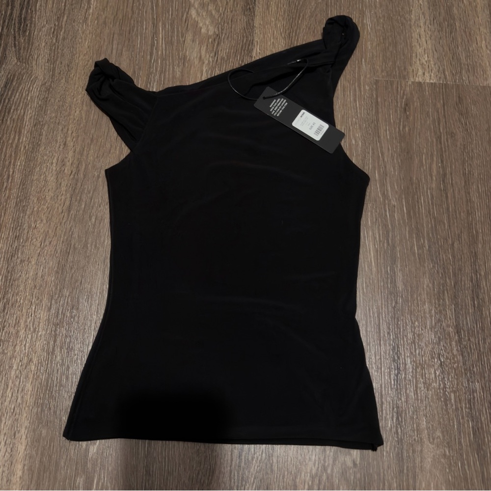 Twisted Shoulder Top - Picture 5 of 5